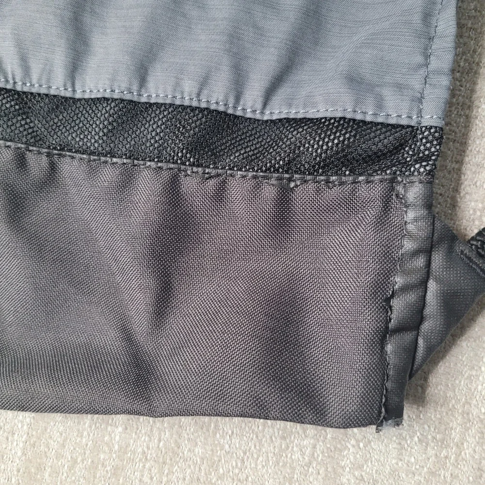 Nike Brasilia Drawstring Gym Sack Gray Black Cinch Bag Backpack BA5338-064 Mens